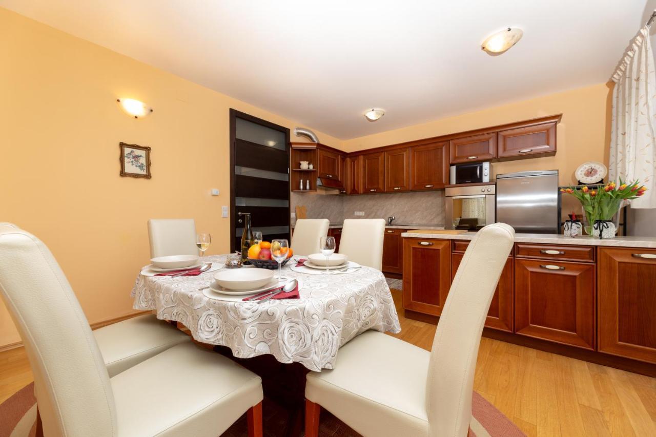 Golden Hope 4+1 Apartment Krk 克尔克 外观 照片